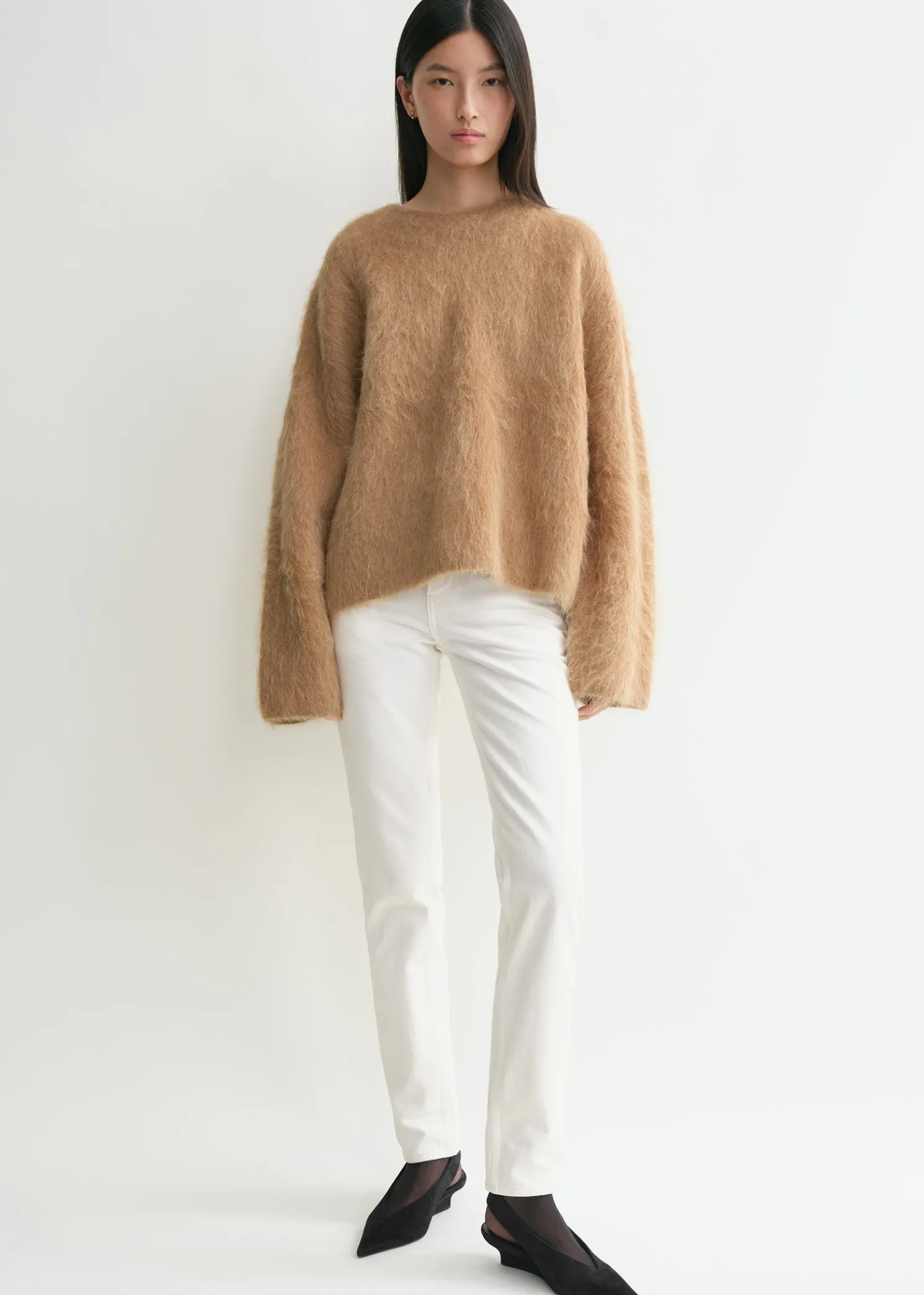 Boxy alpaca knit camel melange