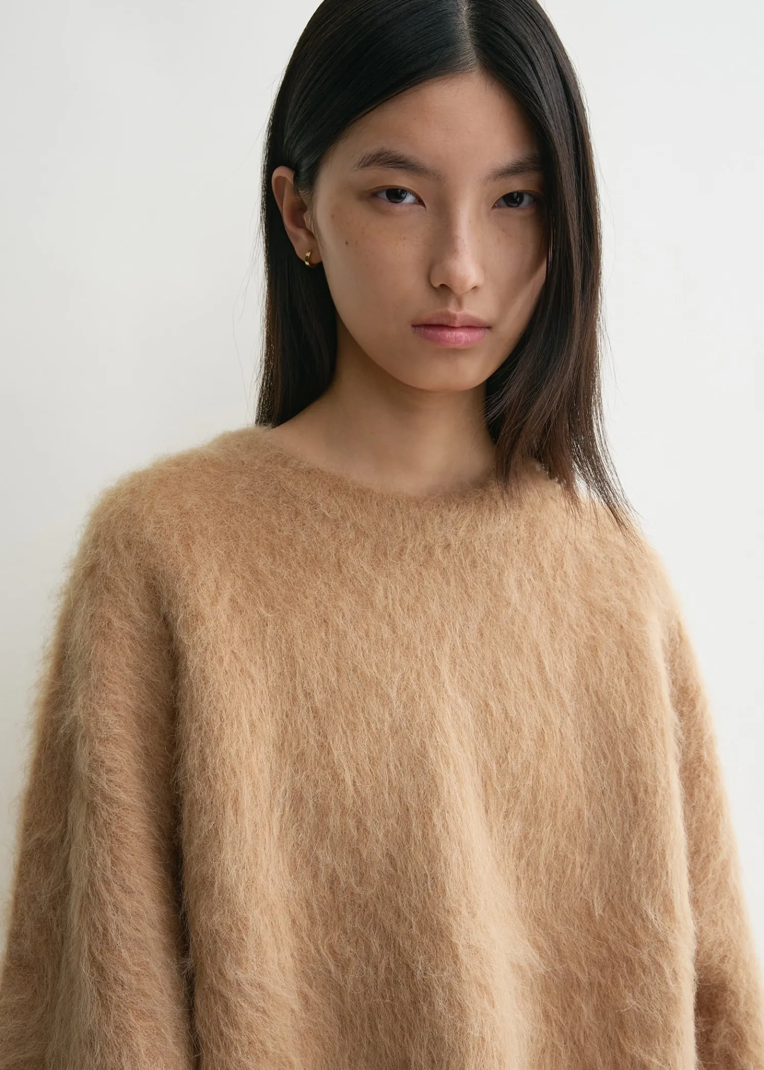 Boxy alpaca knit camel melange