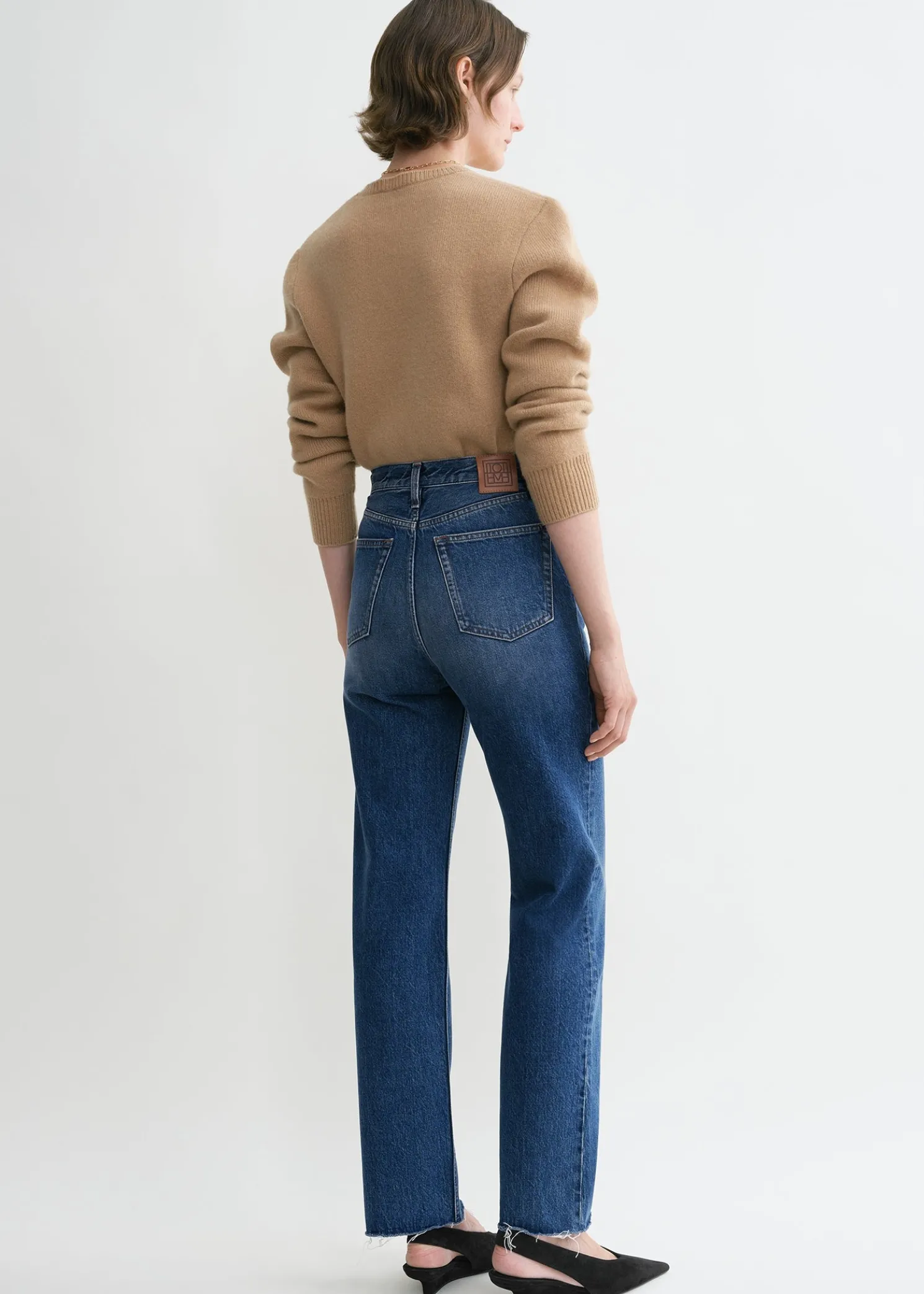 Classic cut denim mid blue