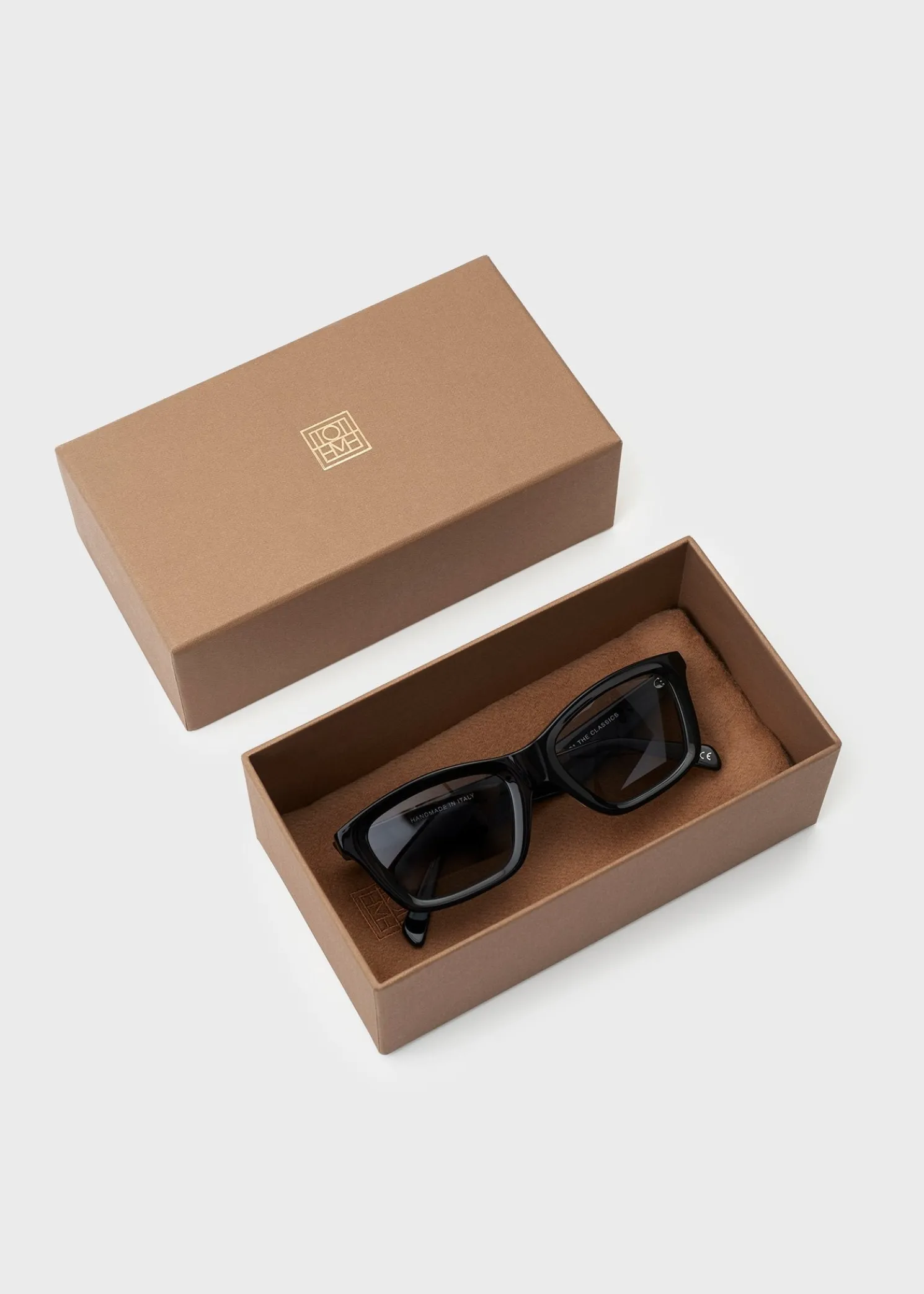 Classic sunglasses black