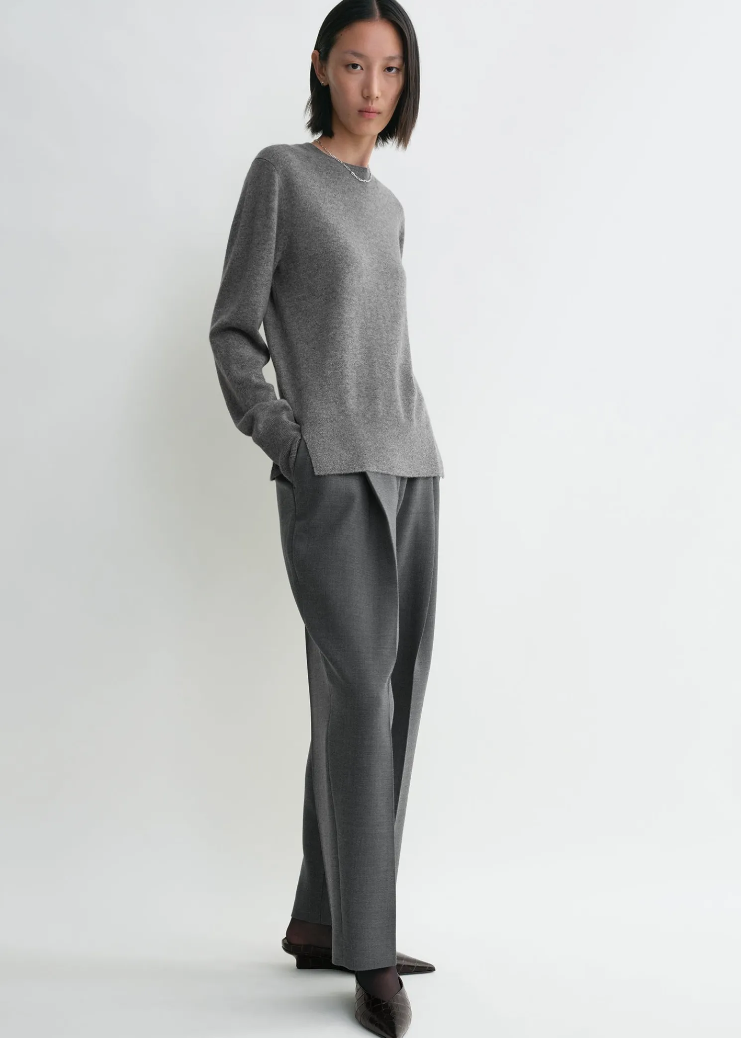 Crew-neck cashmere knit grey melange