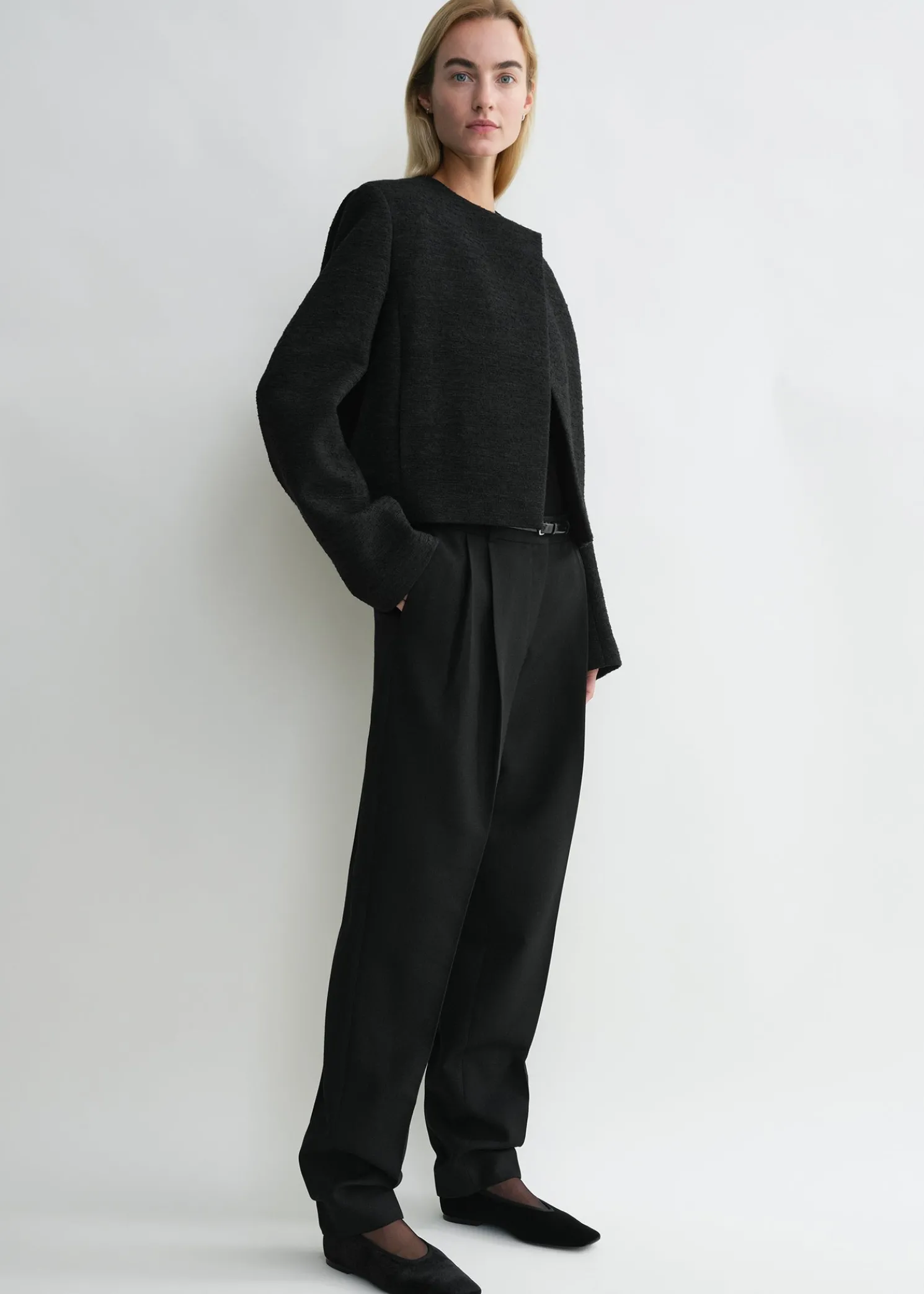 Cropped bouclé jacket black