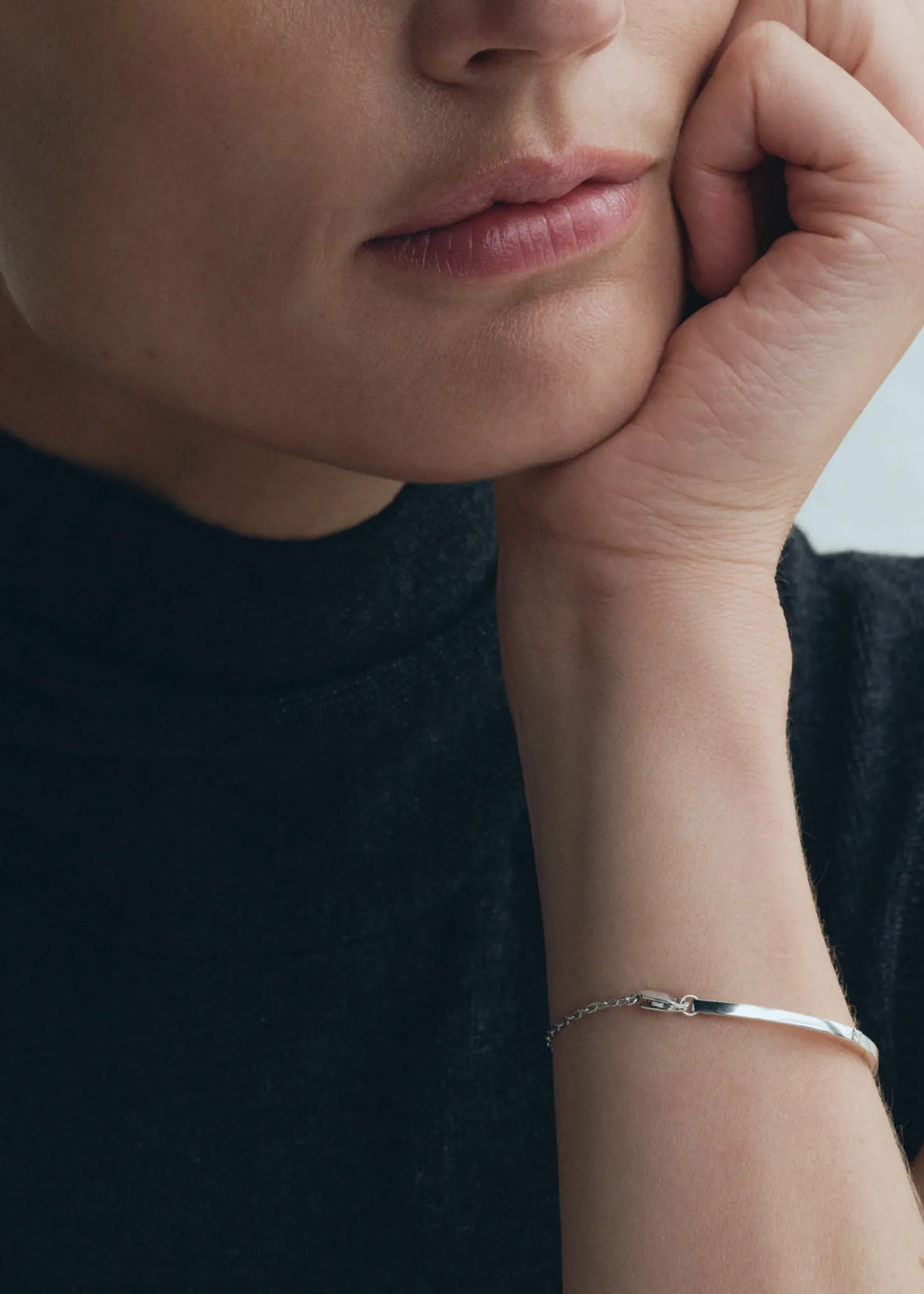 Diamond chain bracelet 18kt white gold