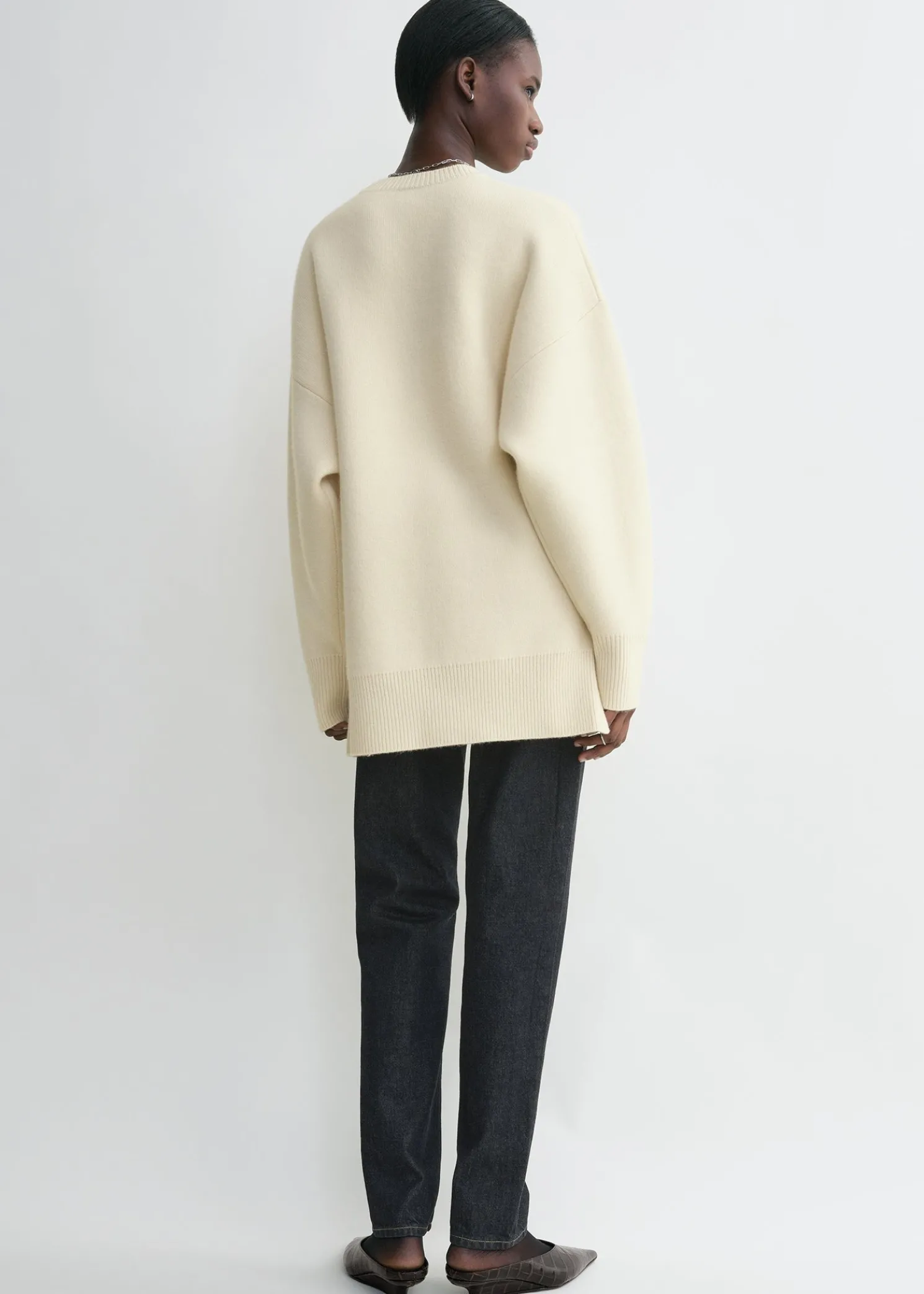 Double-knit pullover snow