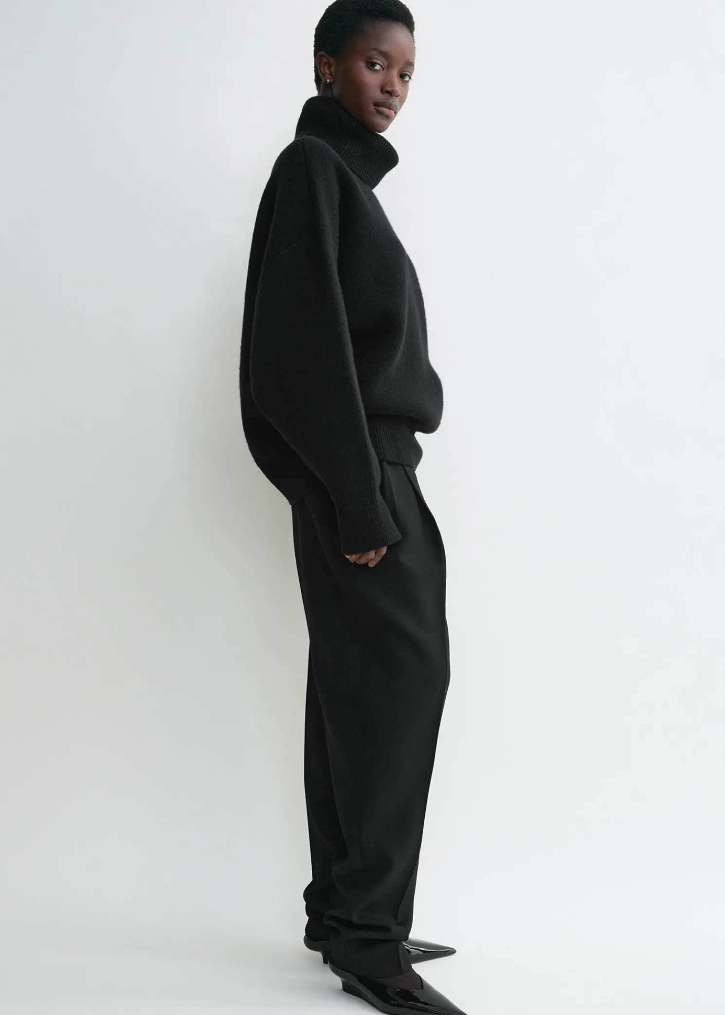 Double-knit turtleneck black