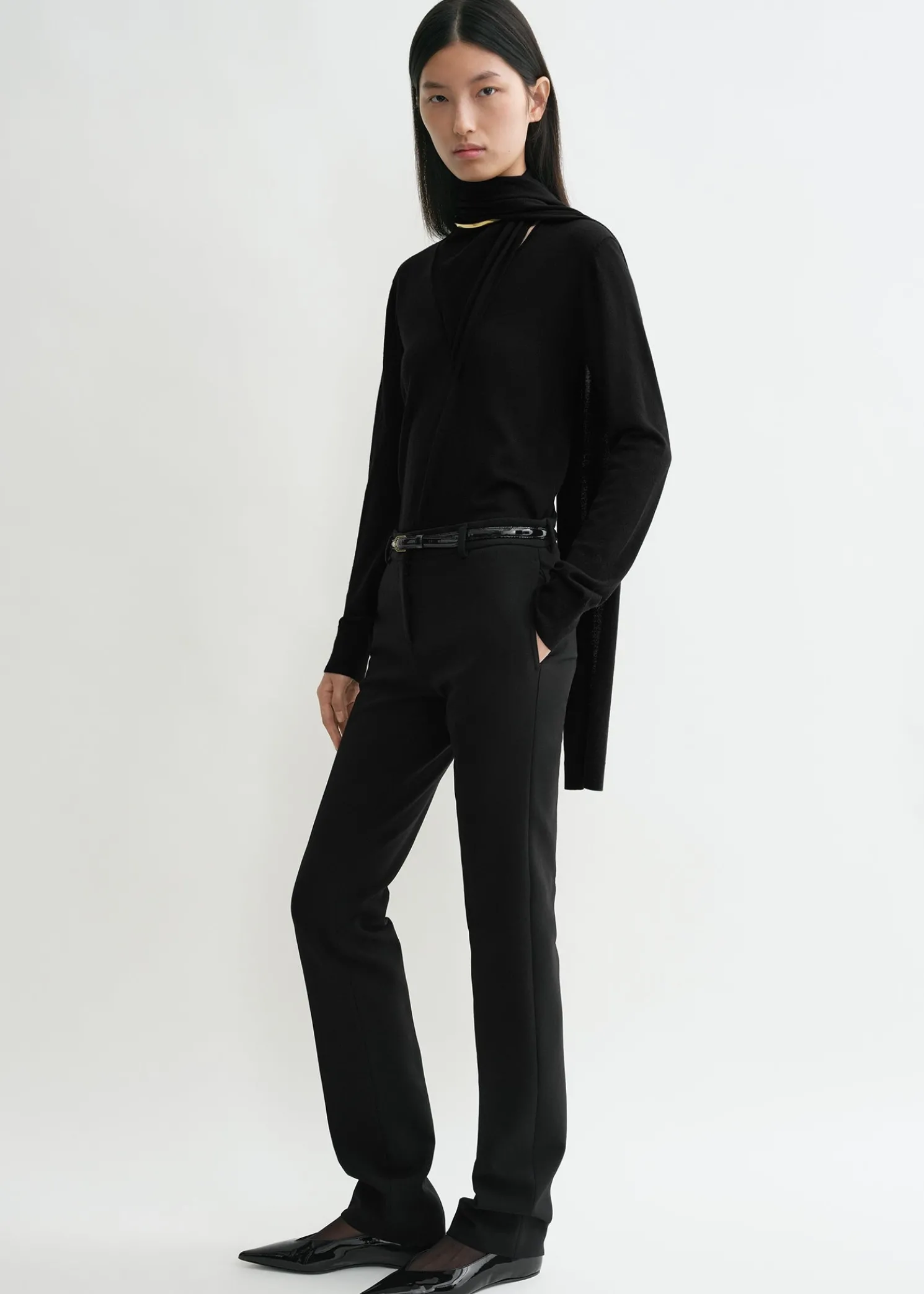 Draped-scarf fine knit black