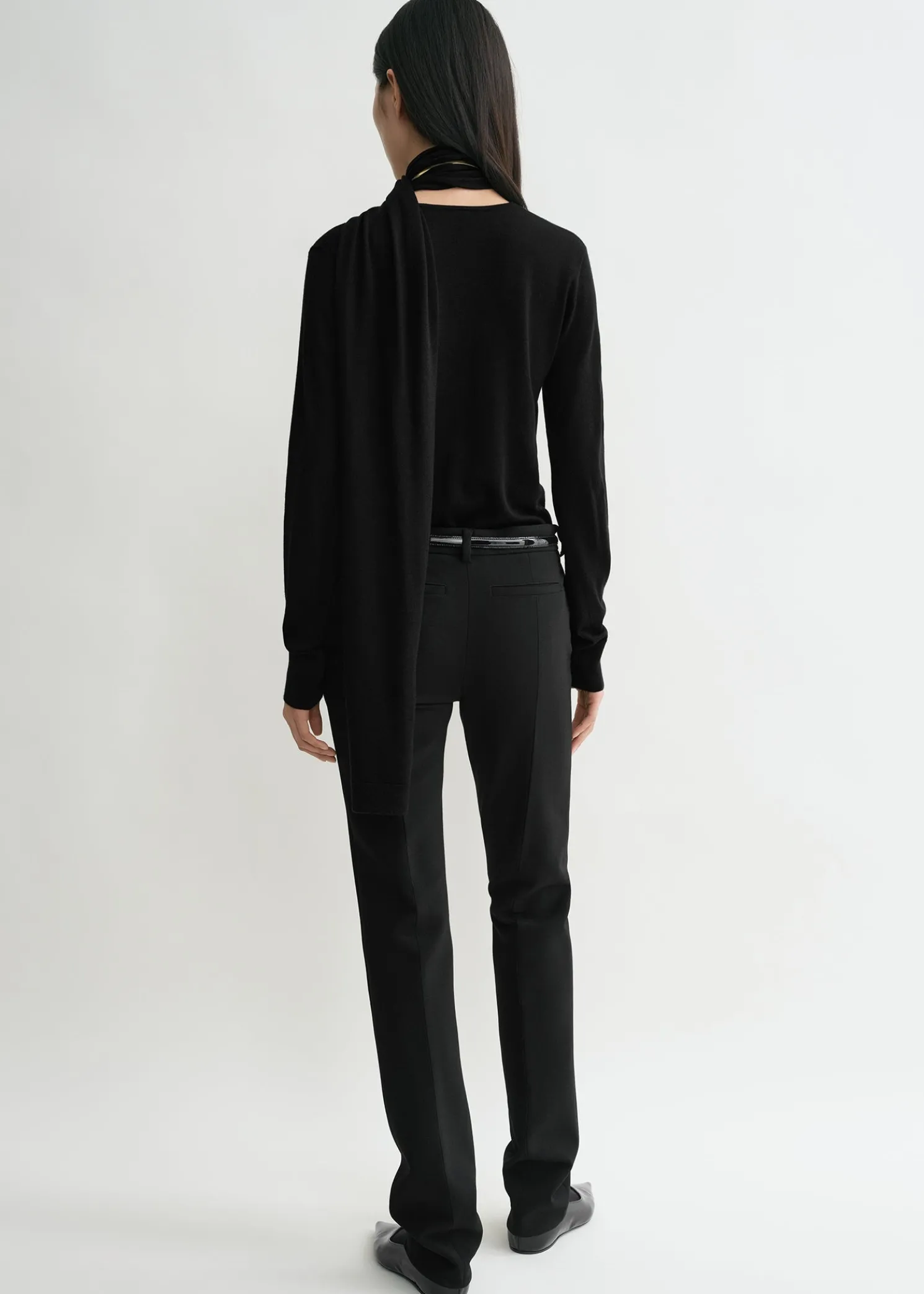 Draped-scarf fine knit black