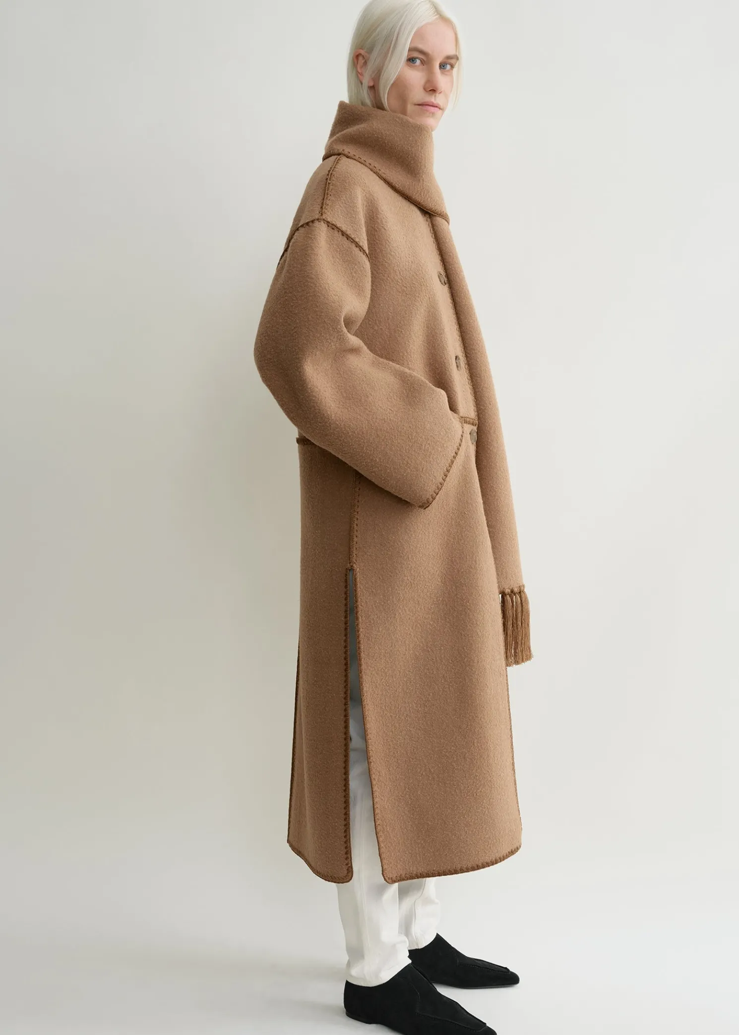 Embroidered scarf coat camel