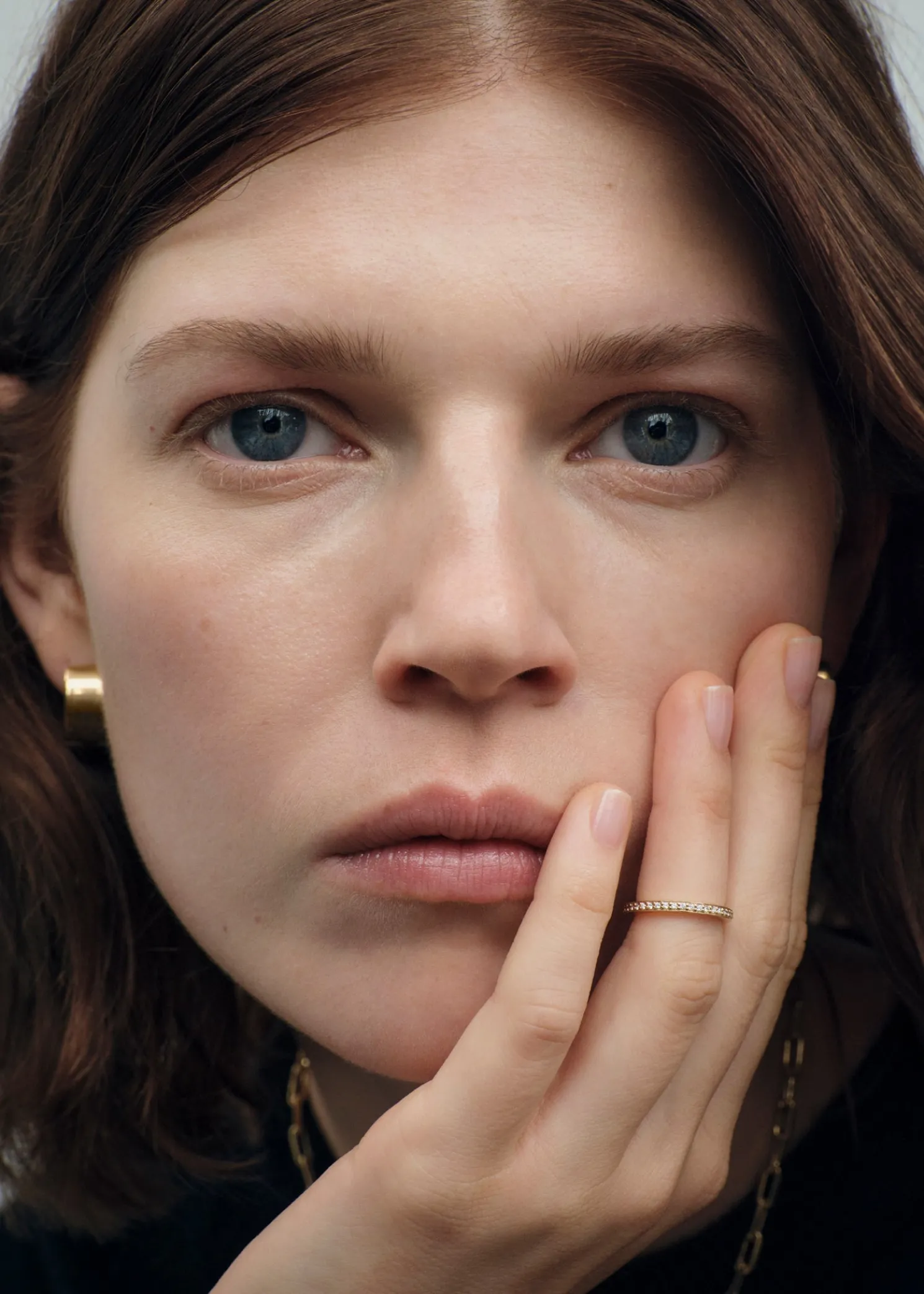 Eternity diamond midi ring 18kt gold