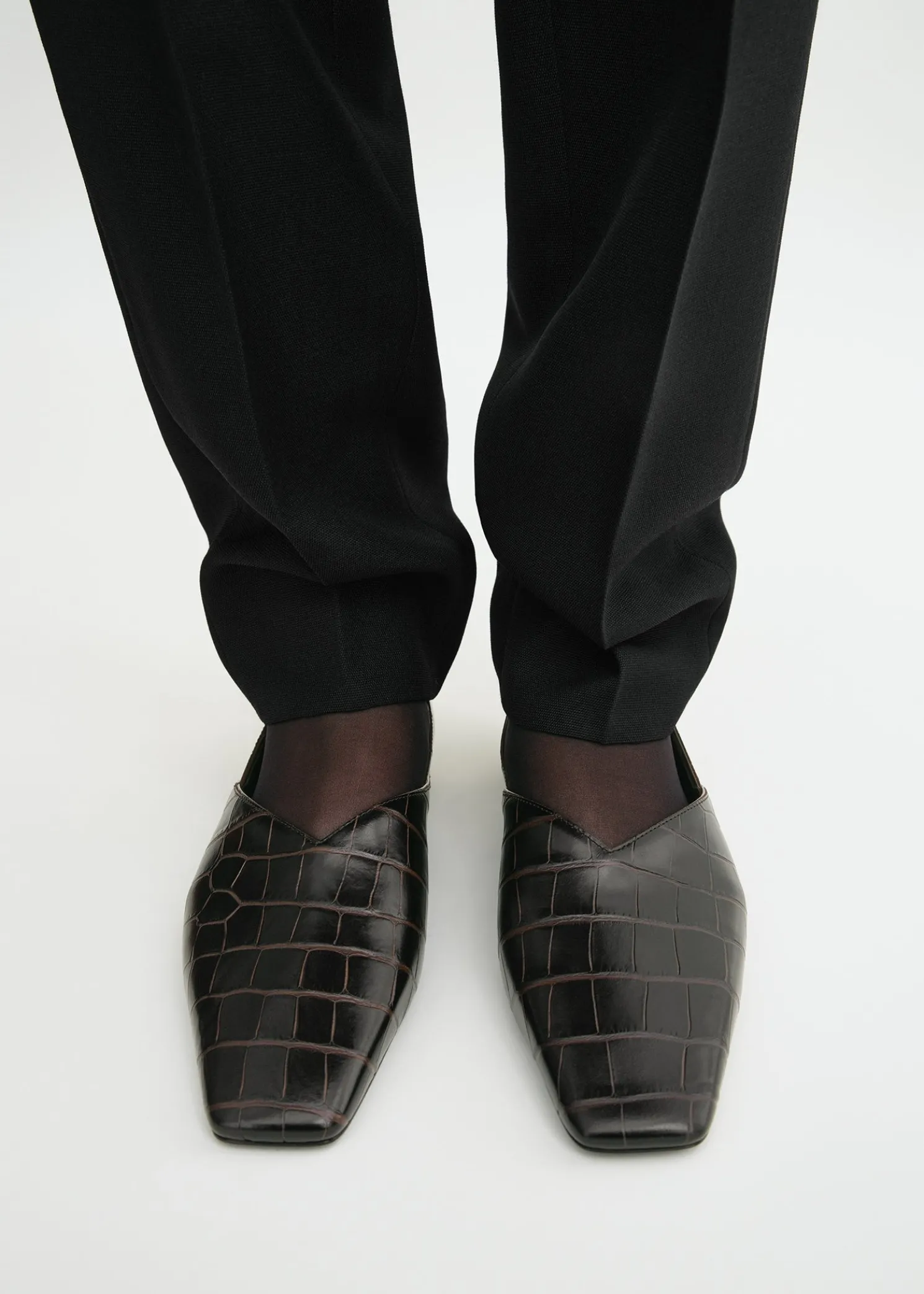 Everyday croco-embossed flats dark brown