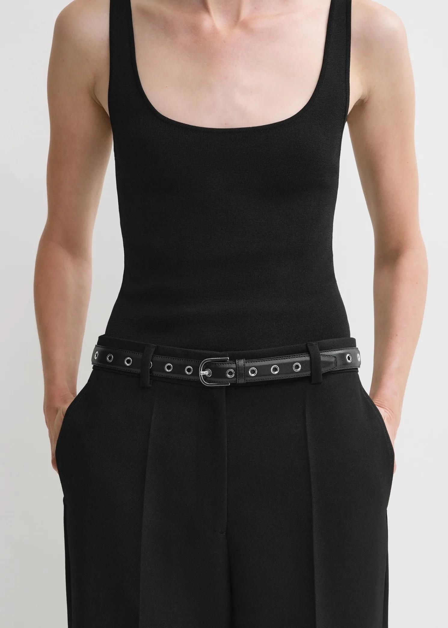 Eyelet belt black