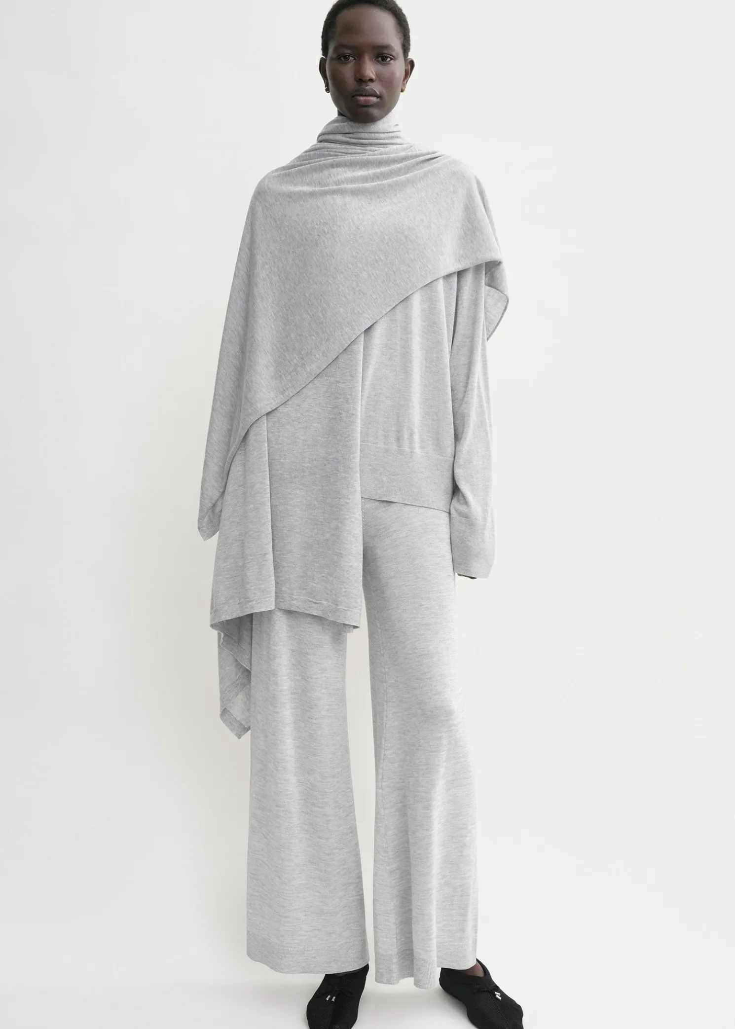 Fine knit sarong grey melange