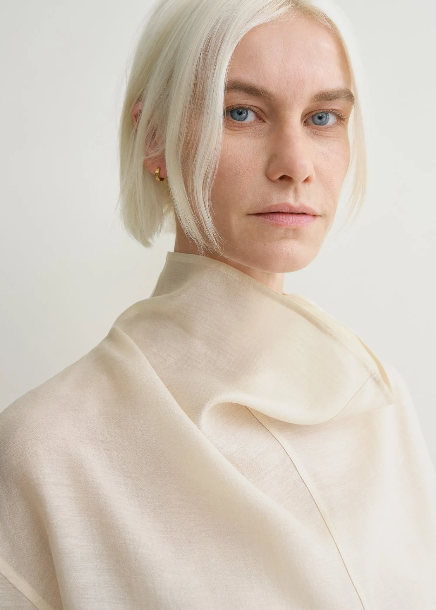 Funnel-neck organza blouse ecru