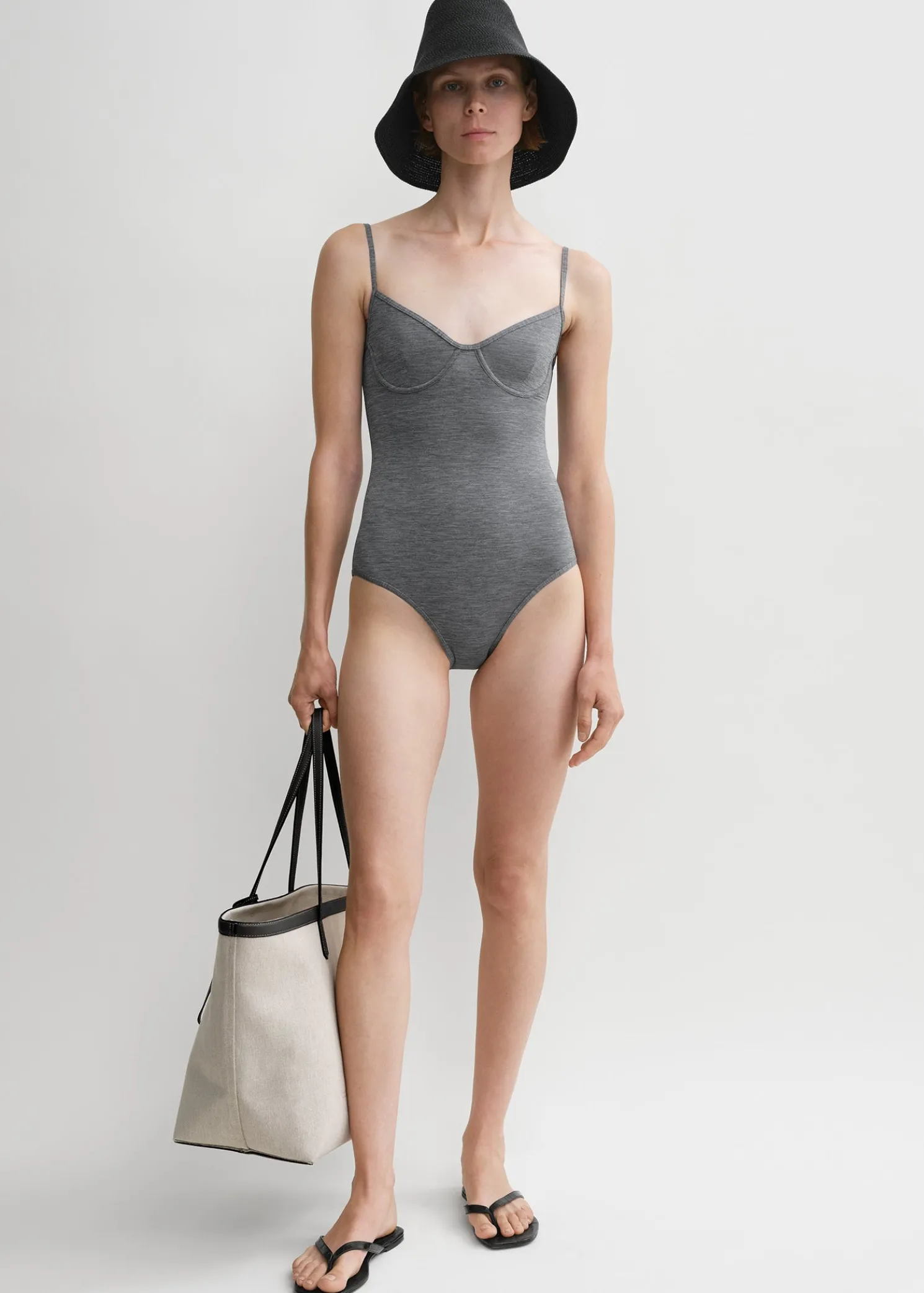 Half-cup swimsuit grey mélange