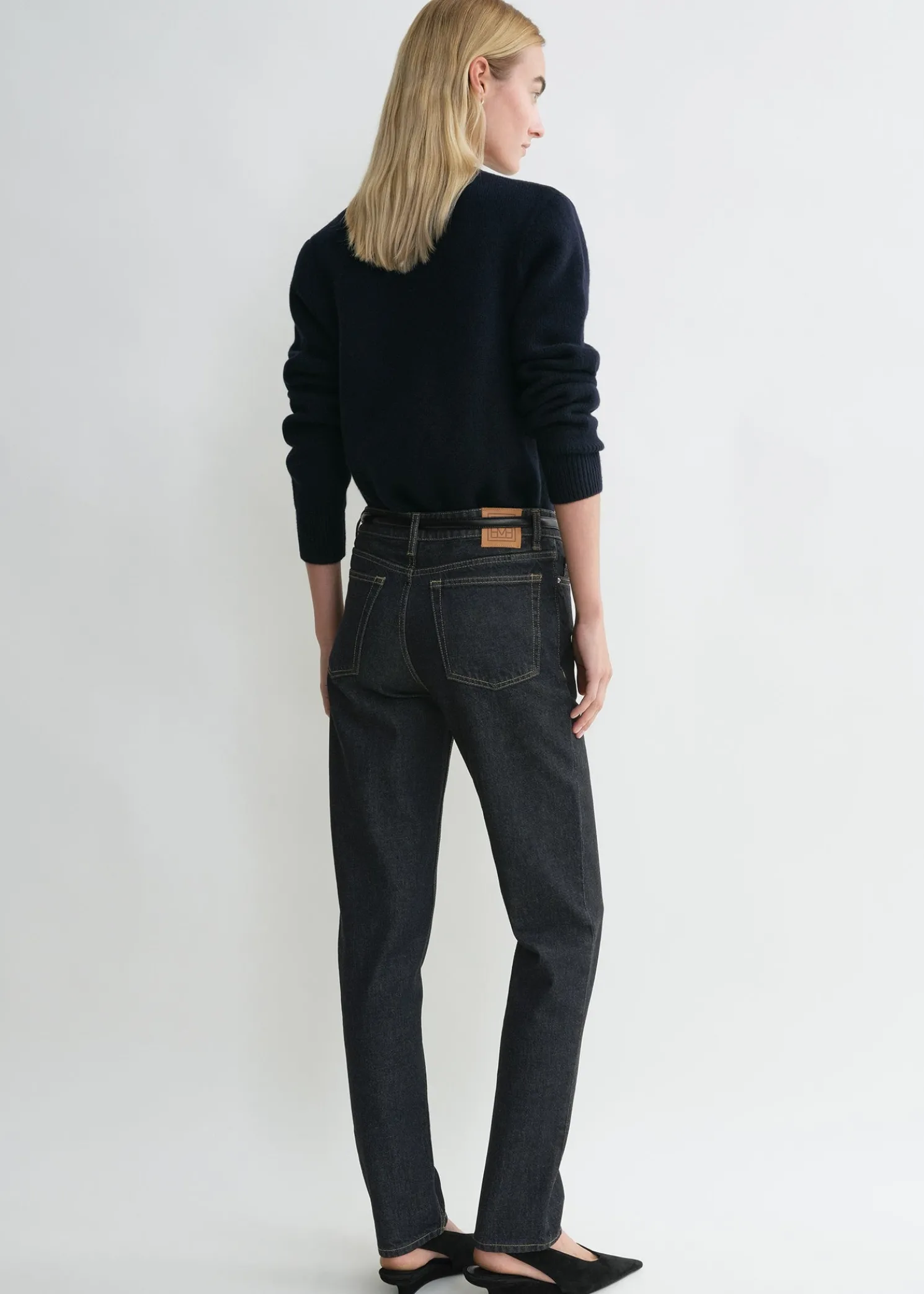 Low taper denim slate