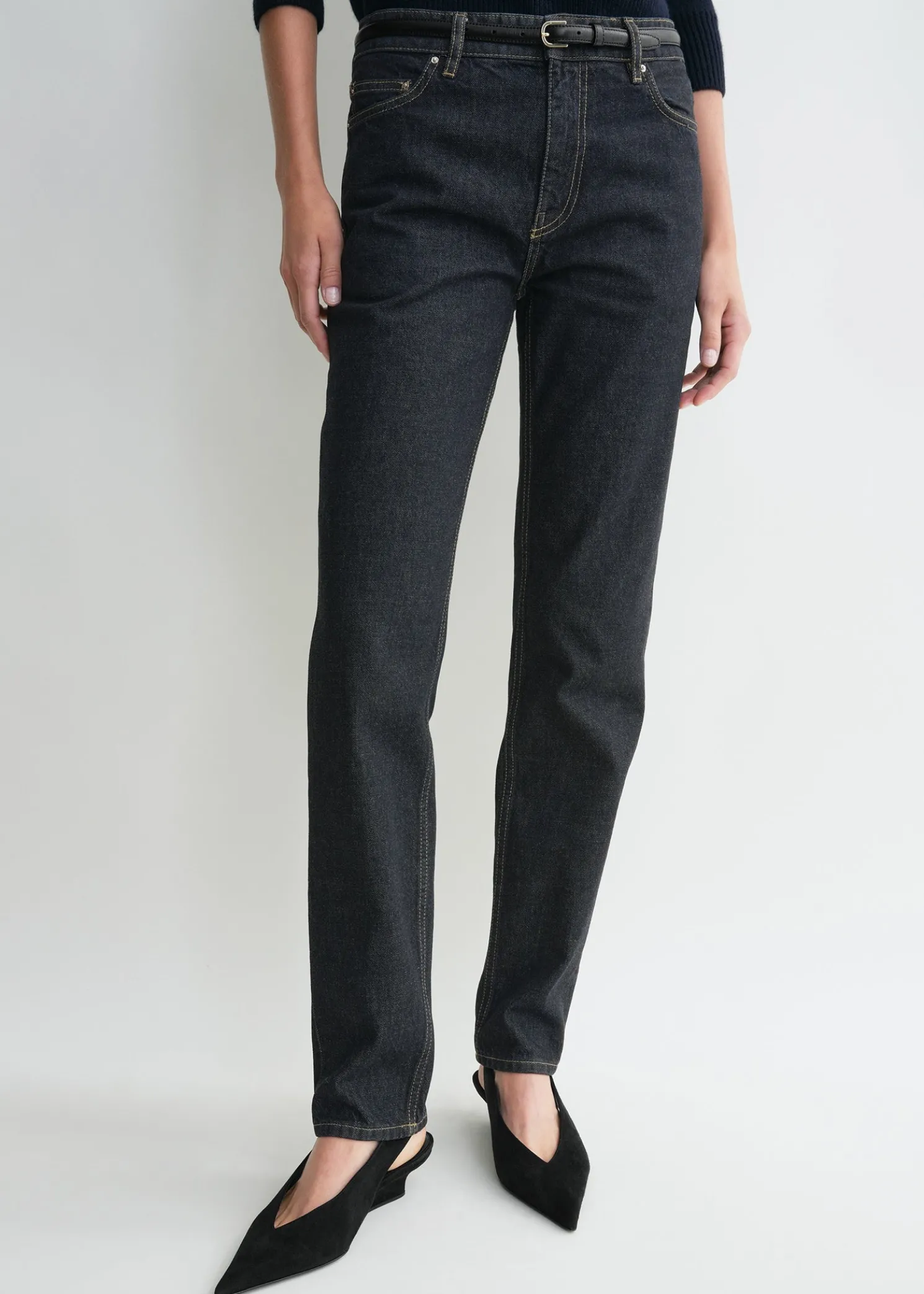 Low taper denim slate