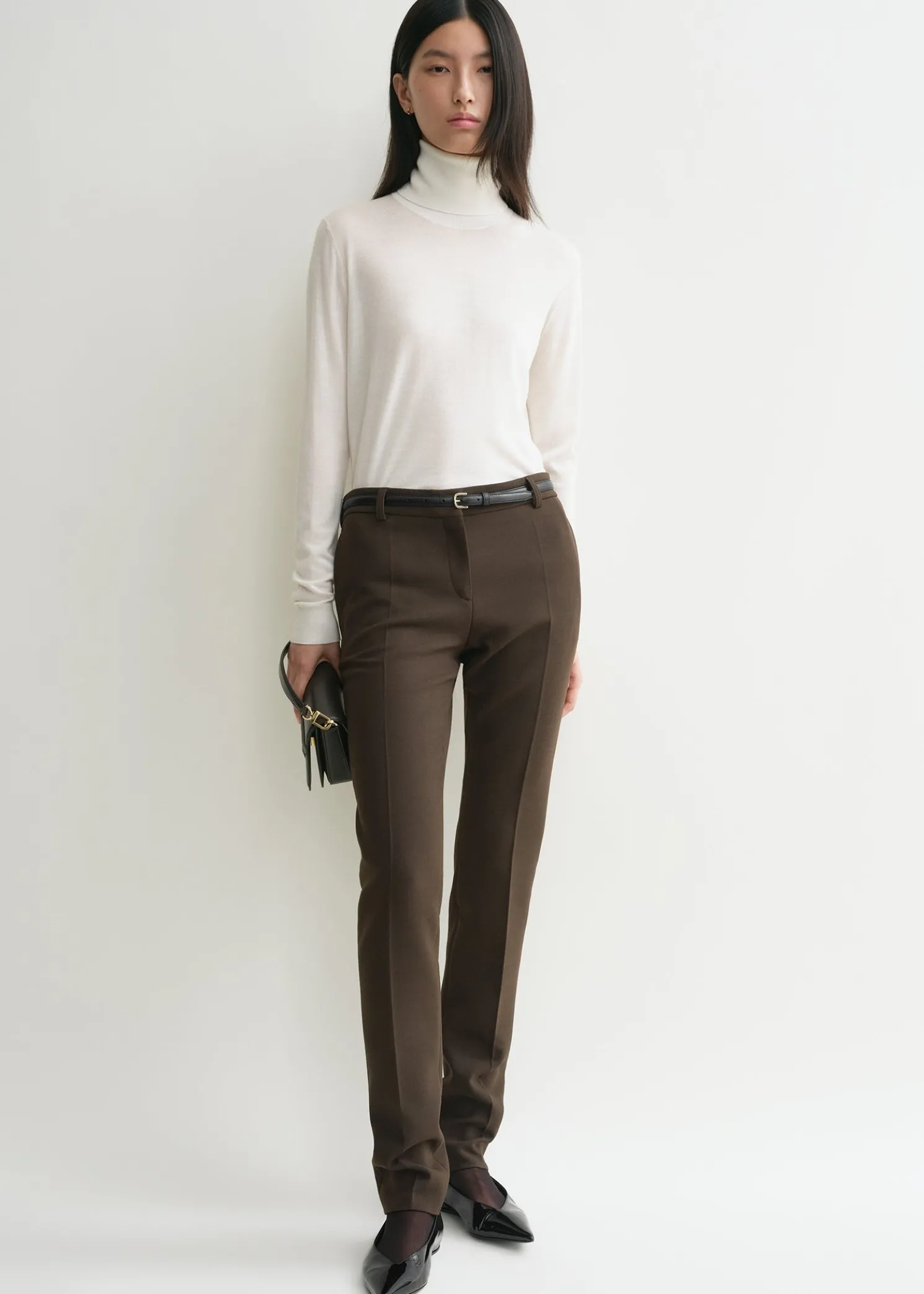 Low-waist slim trousers bark