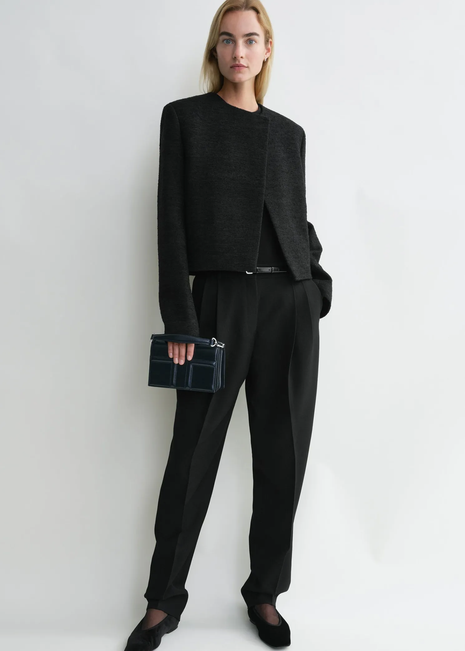 Mini T-Flap Naplack bag navy