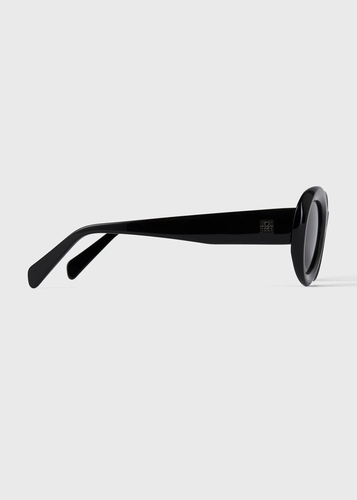 Oval sunglasses black