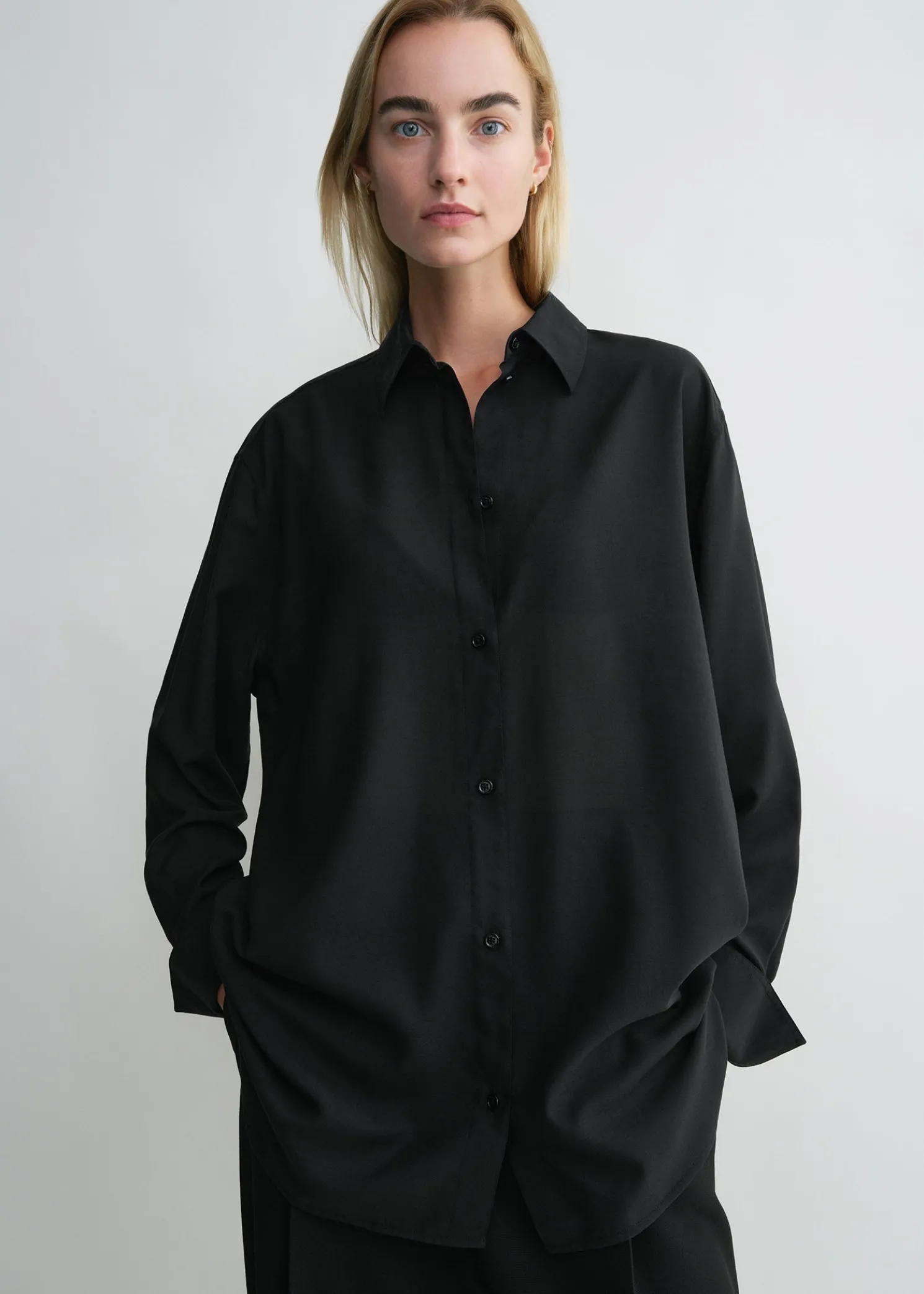 Relaxed voile shirt black