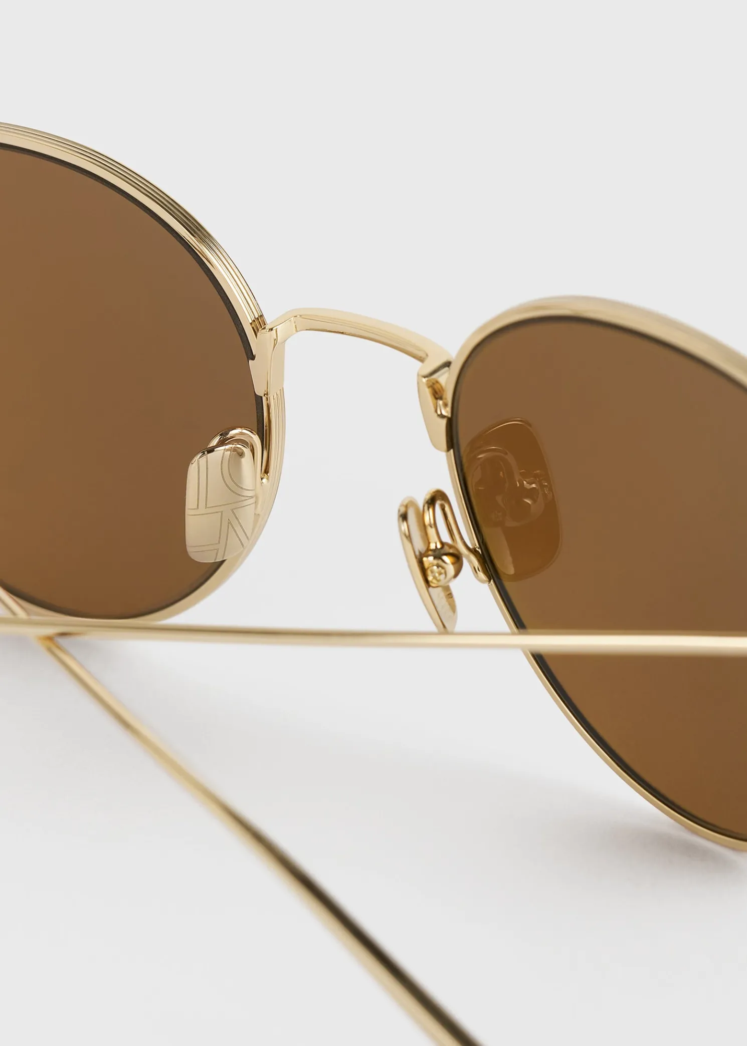 Round sunglasses gold