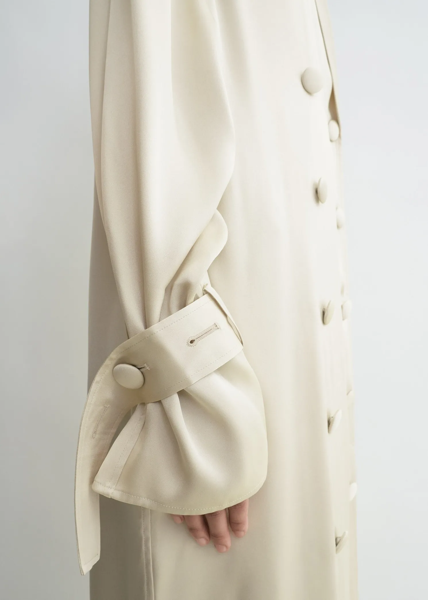 Satin trench dress pearl