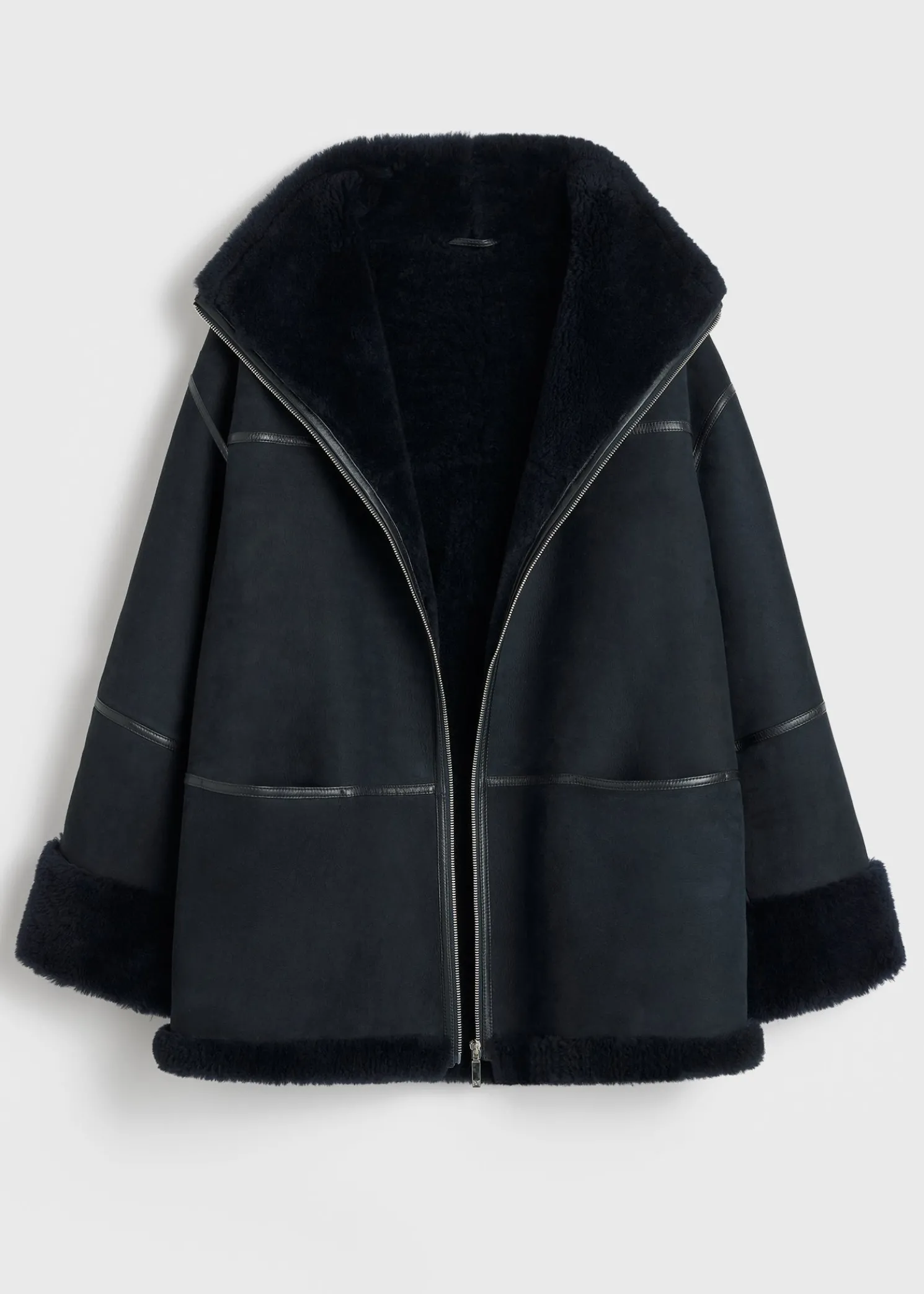 Signature shearling jacket navy
