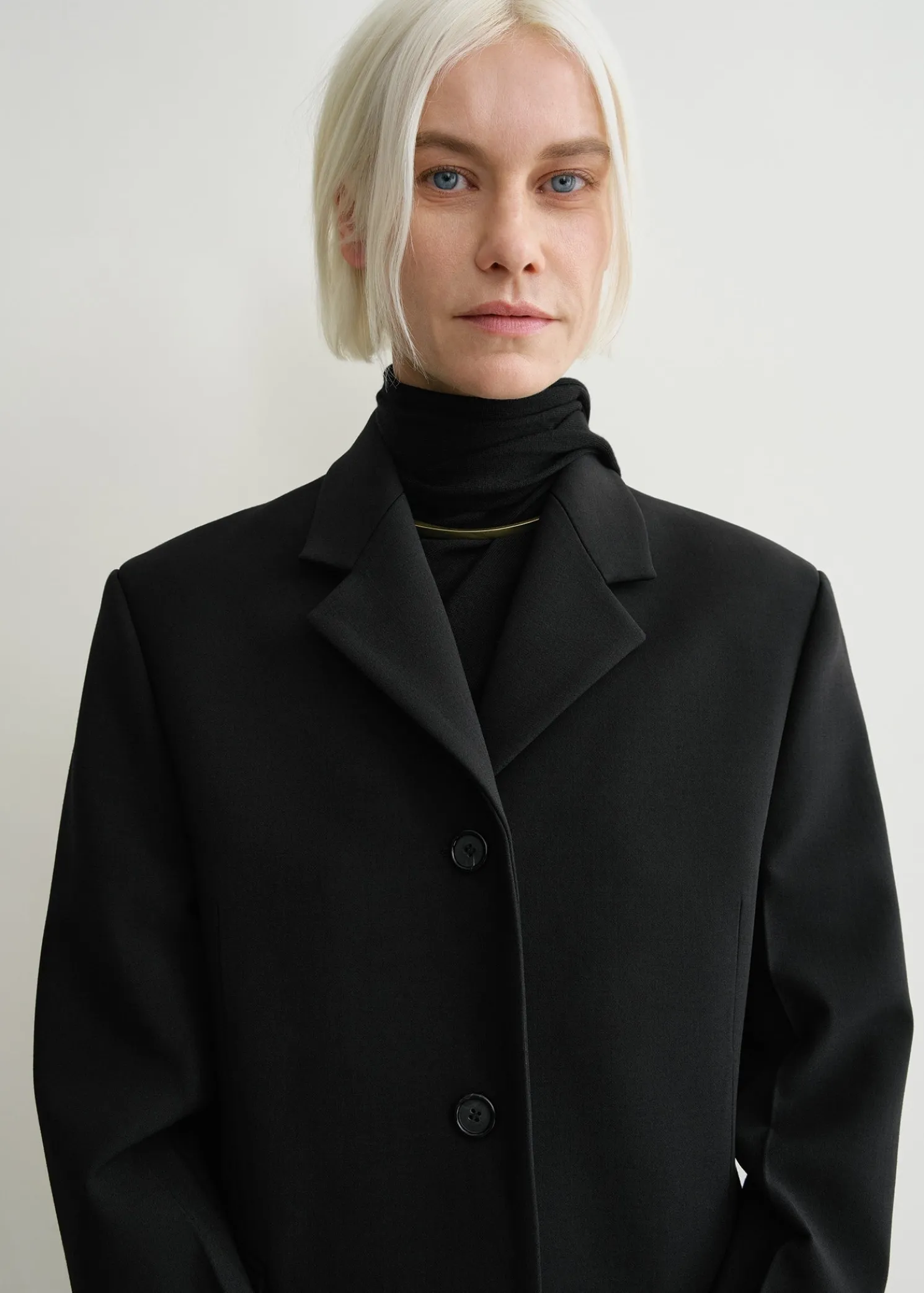 Straight blazer black