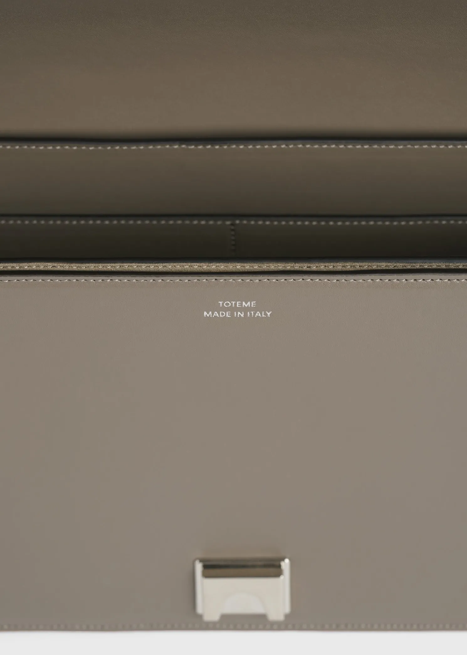 T-Flap leather bag taupe