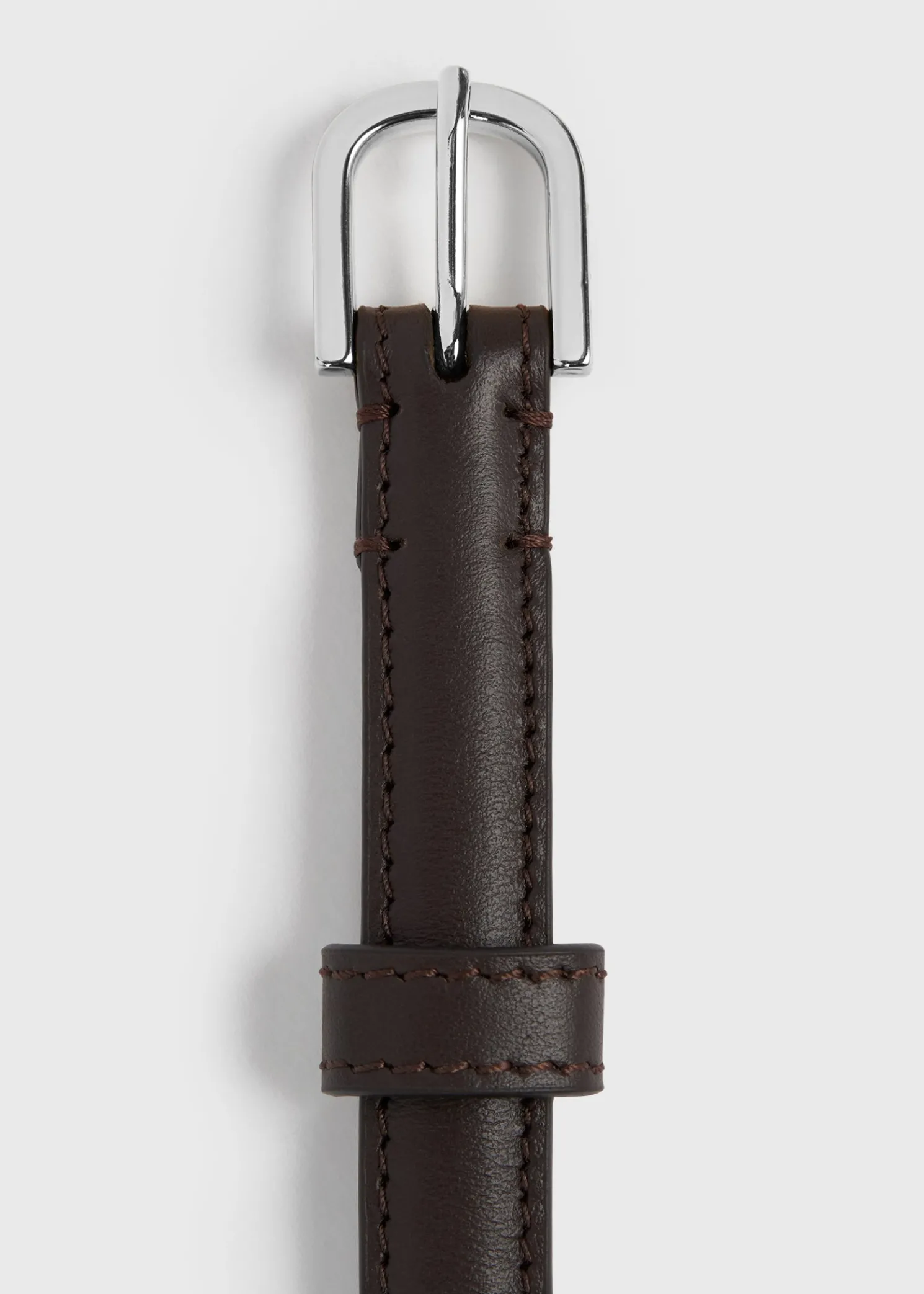 Thin leather belt bark