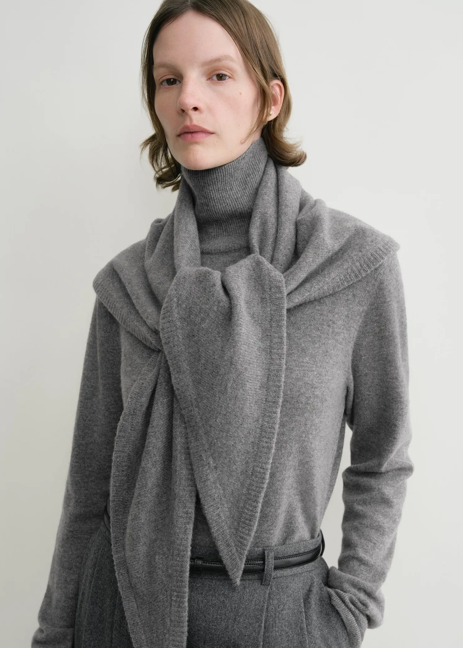 Triangle wool cashmere scarf grey melange