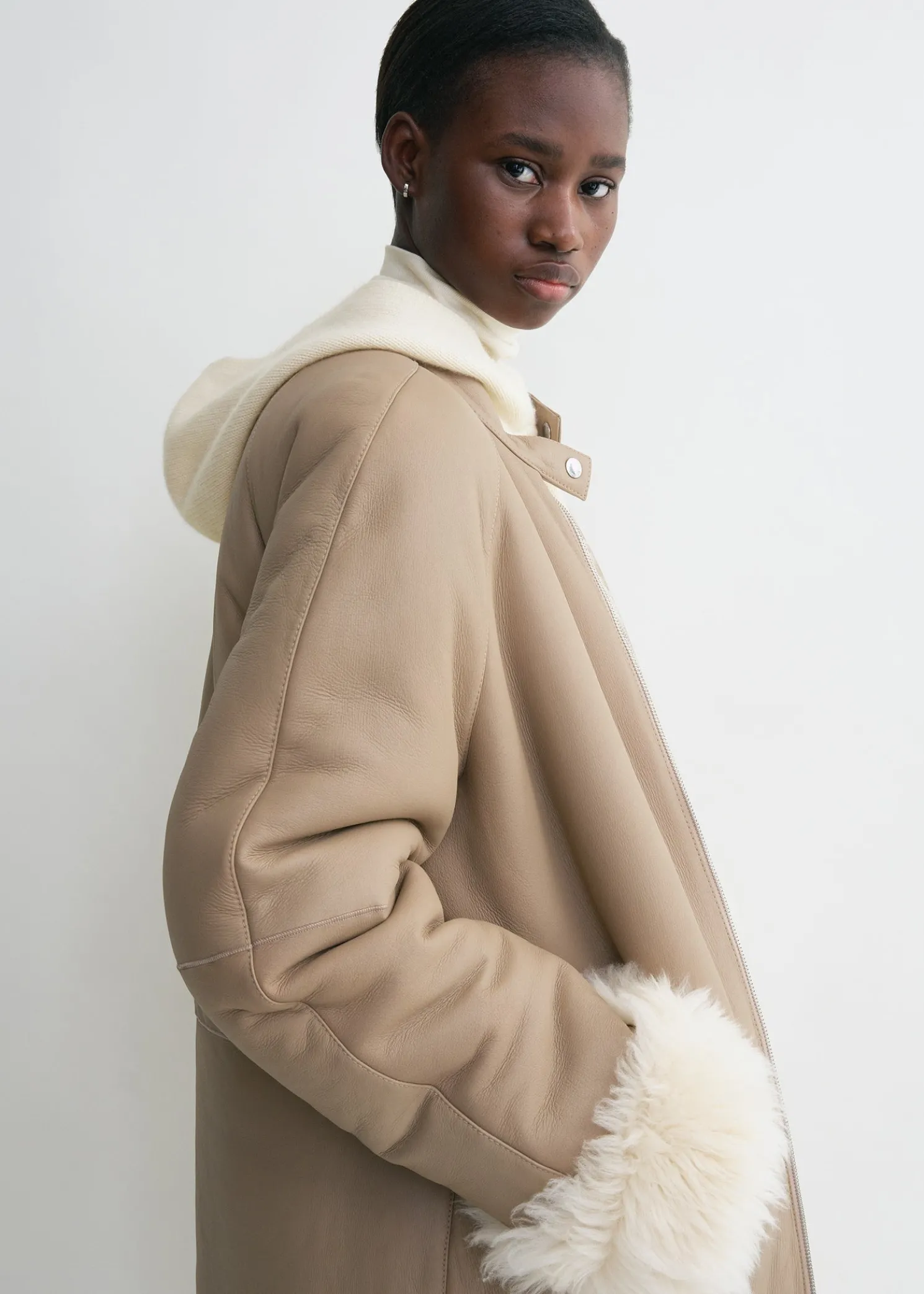 Two-way shearling coat cream/caramel