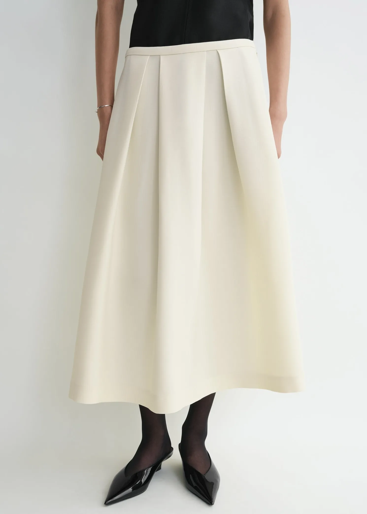Wool silk twinflower skirt macadamia